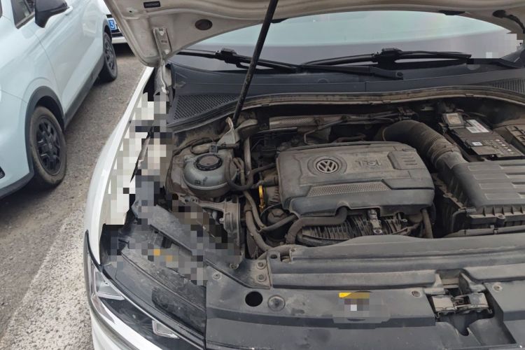 Used Volkswagen Tiguan L 2017 330TSI Automatic Two-Wheel Drive Luxury Edition Engine Bay Right