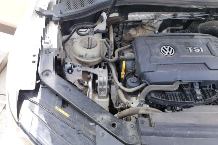 Used Volkswagen Tiguan L 2017 330TSI Automatic Two-Wheel Drive Comfort Edition Engine Bay Right