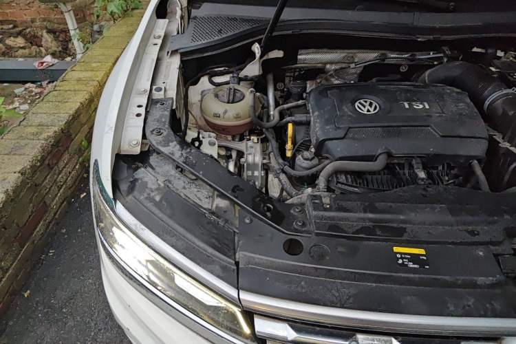 Used Volkswagen Tiguan L 2017 330TSI Automatic Two-Wheel Drive Flagship Edition Engine Bay Right