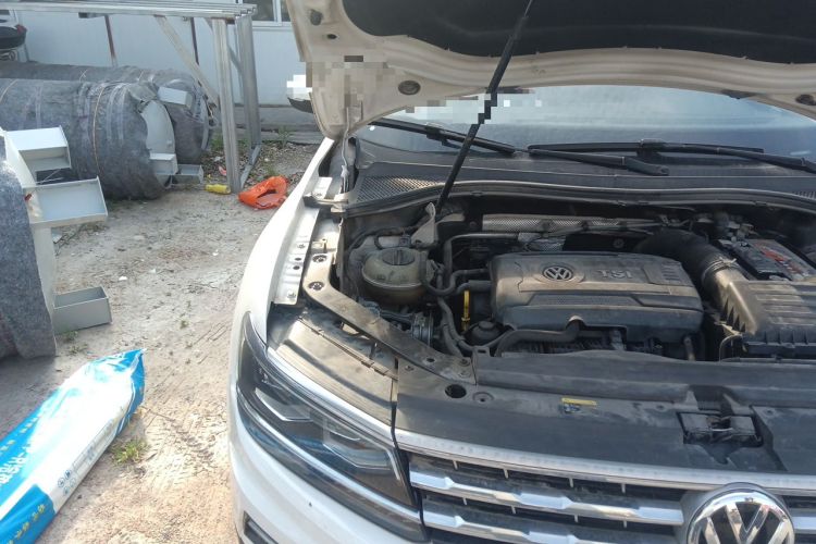 Used Volkswagen Tiguan L 2017 330TSI Automatic Two-Wheel Drive Flagship Edition Engine Bay Right