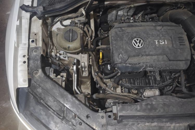 Used Volkswagen Tiguan L 2017 330TSI Automatic Two-Wheel Drive Flagship Edition Engine Bay Right