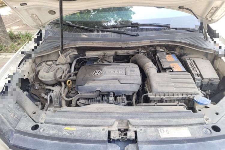 Used Volkswagen Tiguan L 2017 330TSI Automatic Two-Wheel Drive Comfort Edition Engine Bay