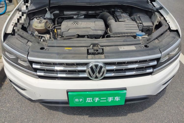 Used Volkswagen Tiguan L 2017 380TSI Automatic All-Wheel-Drive Luxury Edition Engine Bay