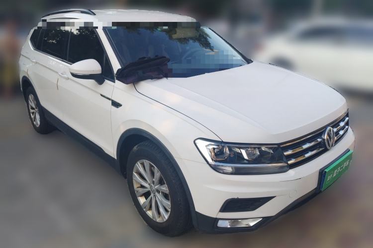Used Volkswagen Tiguan L 2017 330TSI Automatic Two-Wheel Drive Luxury Edition Exterior 1
