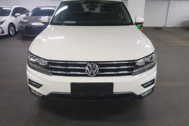 Used Volkswagen Tiguan L 2017 330TSI Automatic Two-Wheel Drive Comfort Edition Exterior 1