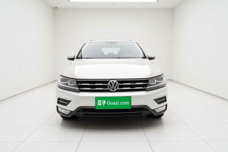Used Volkswagen Tiguan L 2017 330TSI Automatic Two-Wheel Drive Luxury Edition Exterior 1