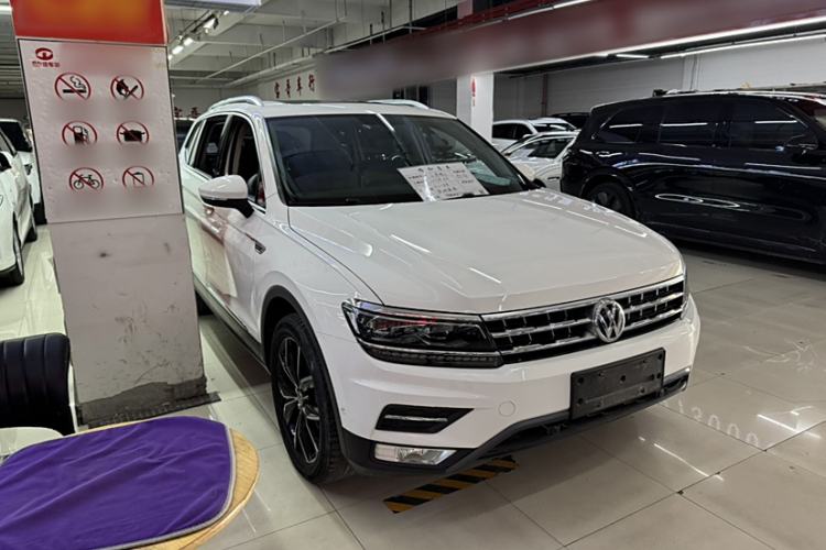 Used Volkswagen Tiguan L 2017 330TSI Automatic Two-Wheel Drive Flagship Edition Exterior 2