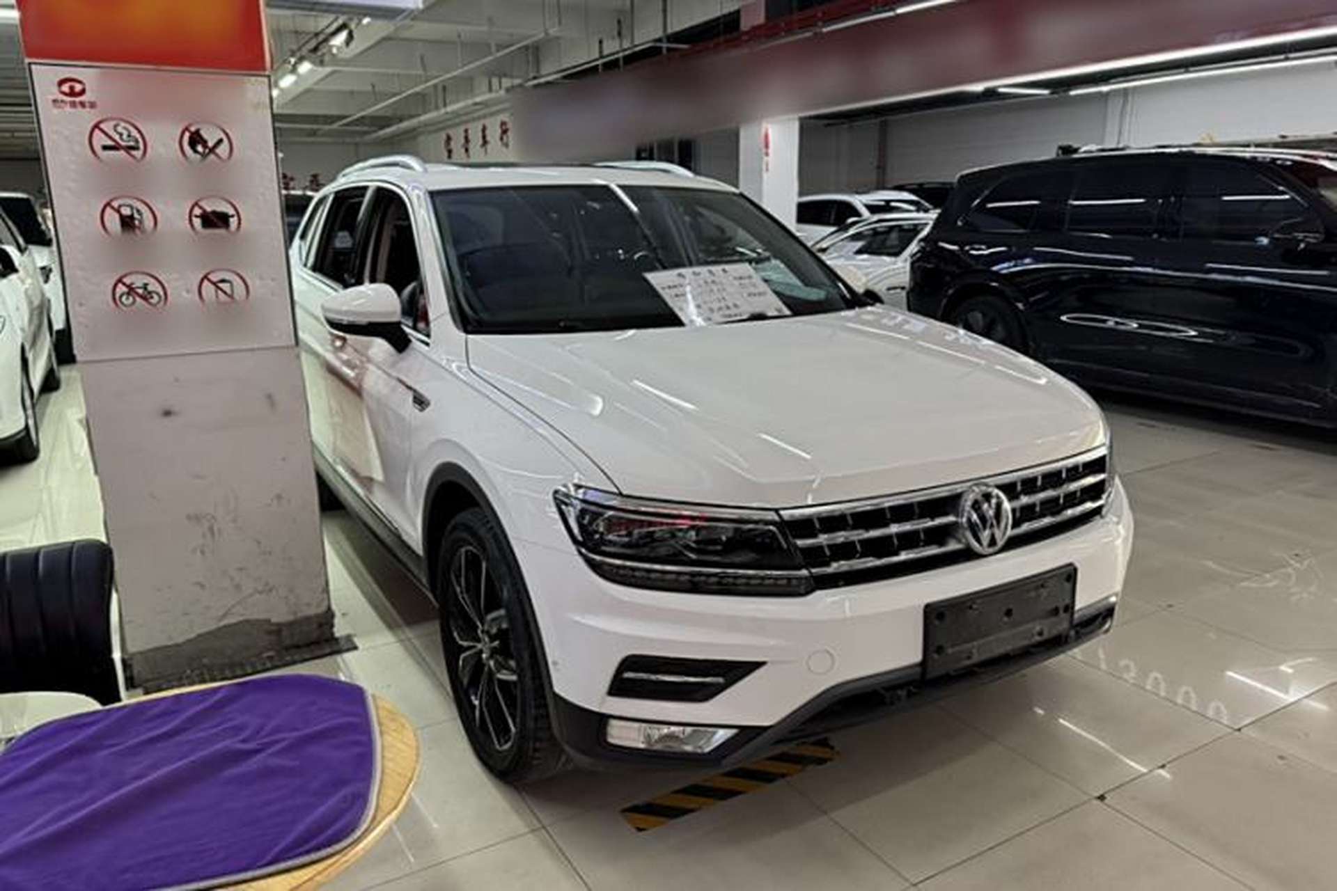 Used Volkswagen Tiguan L 2017 330TSI Automatic Two-Wheel Drive Flagship Edition Exterior 2