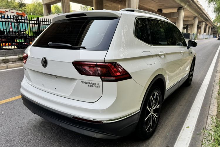 Used Volkswagen Tiguan L 2017 330TSI Automatic Two-Wheel Drive Flagship Edition Exterior 3