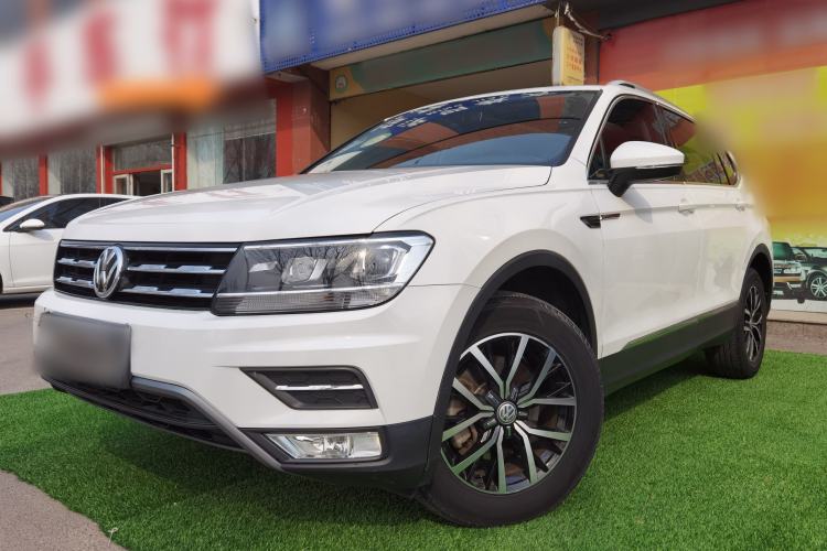 Used Volkswagen Tiguan L 2017 330TSI Automatic Two-Wheel Drive Comfort Edition Exterior 4