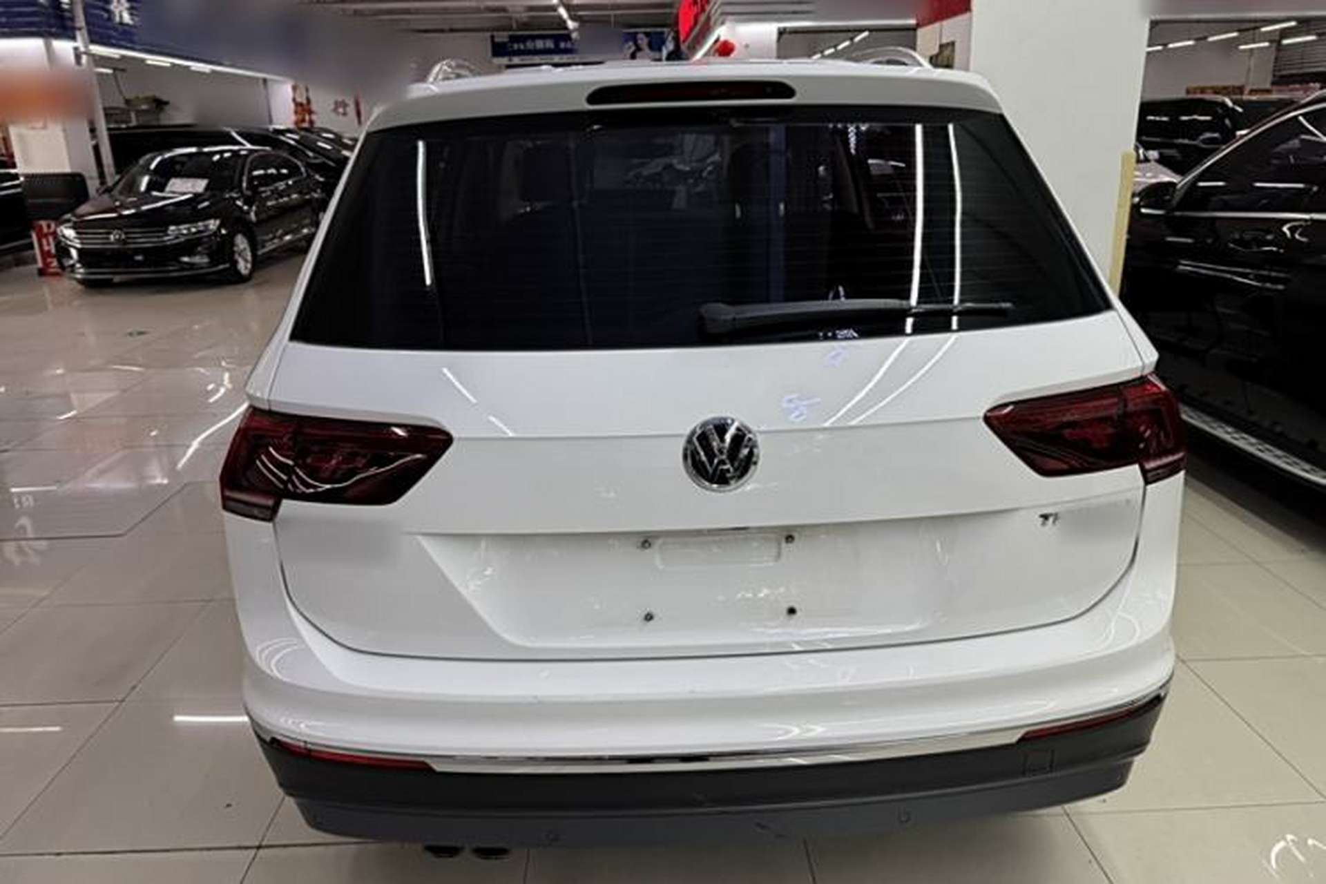 Used Volkswagen Tiguan L 2017 330TSI Automatic Two-Wheel Drive Flagship Edition Exterior 4