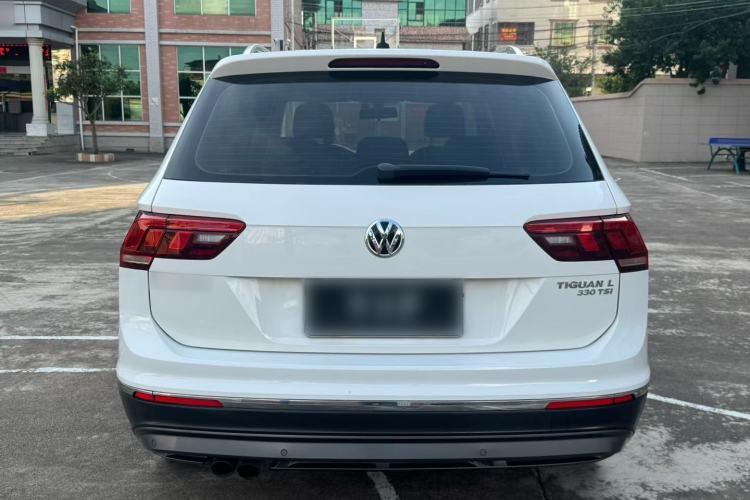 Used Volkswagen Tiguan L 2017 330TSI Automatic Two-Wheel Drive Comfort Edition Exterior 6