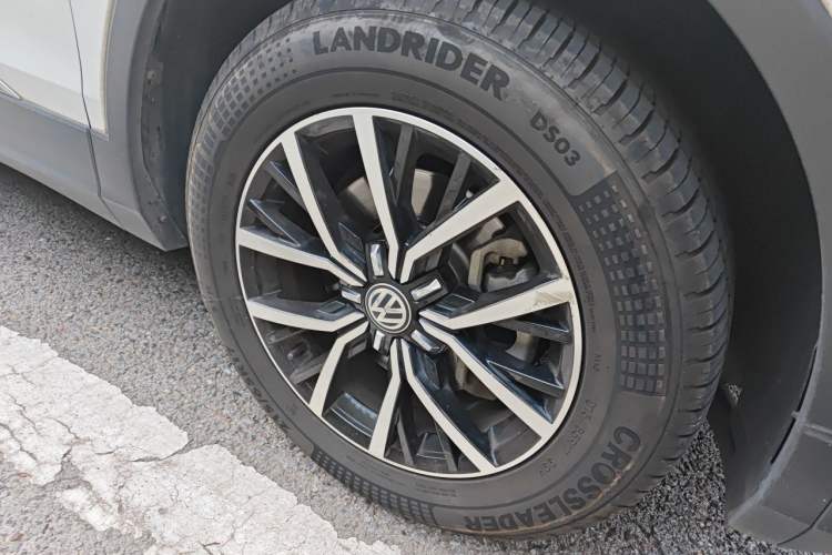 Used Volkswagen Tiguan L 2017 330TSI Automatic Two-Wheel Drive Luxury Edition Exterior 7