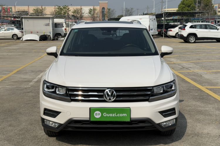Used Volkswagen Tiguan L 2017 330TSI Automatic Two-Wheel Drive Luxury Edition Exterior 7