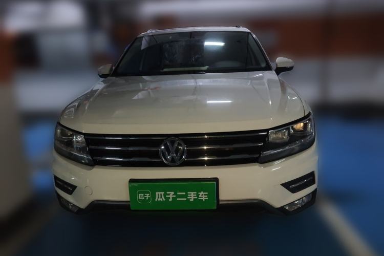 Used Volkswagen Tiguan L 2017 330TSI Automatic Two-Wheel Drive Luxury Edition Front