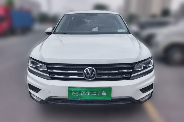 Used Volkswagen Tiguan L 2017 330TSI Automatic Two-Wheel Drive Luxury Edition Front