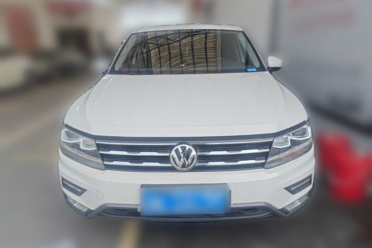 Used Volkswagen Tiguan L 2017 330TSI Automatic Two-Wheel Drive Luxury Edition Front