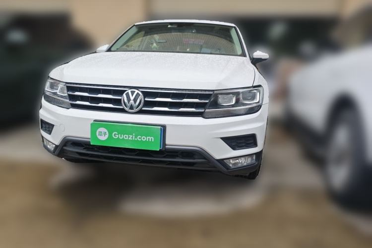 Used Volkswagen Tiguan L 2017 330TSI Automatic Two-Wheel Drive Luxury Edition Front