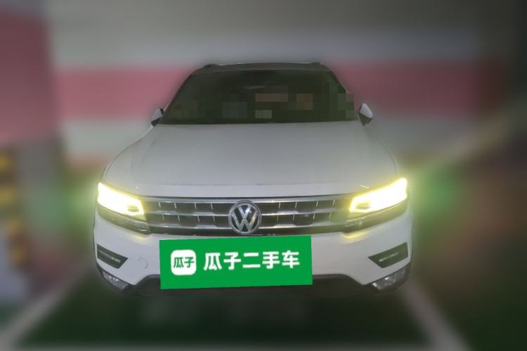 Used Volkswagen Tiguan L 2017 330TSI Automatic Two-Wheel Drive Flagship Edition Front