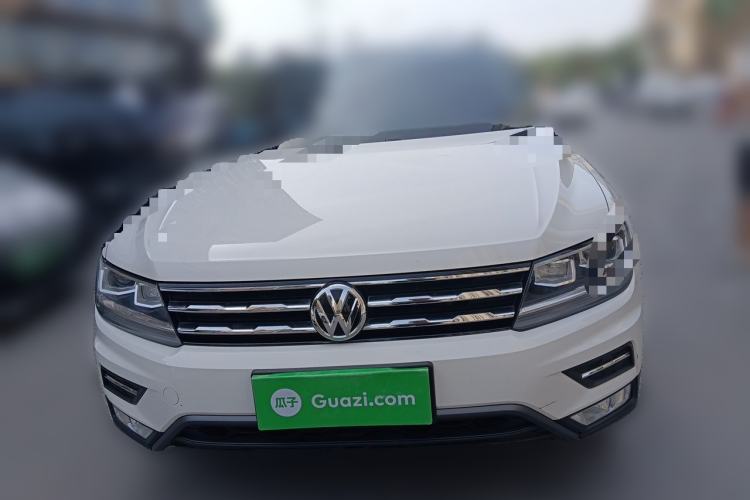 Used Volkswagen Tiguan L 2017 330TSI Automatic Two-Wheel Drive Luxury Edition Front