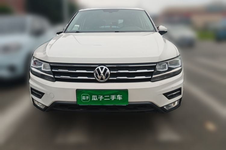 Used Volkswagen Tiguan L 2017 330TSI Automatic Two-Wheel Drive Luxury Edition Front