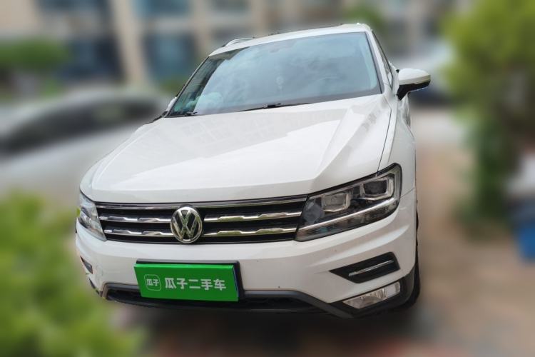 Used Volkswagen Tiguan L 2017 330TSI Automatic Two-Wheel Drive Luxury Edition Front