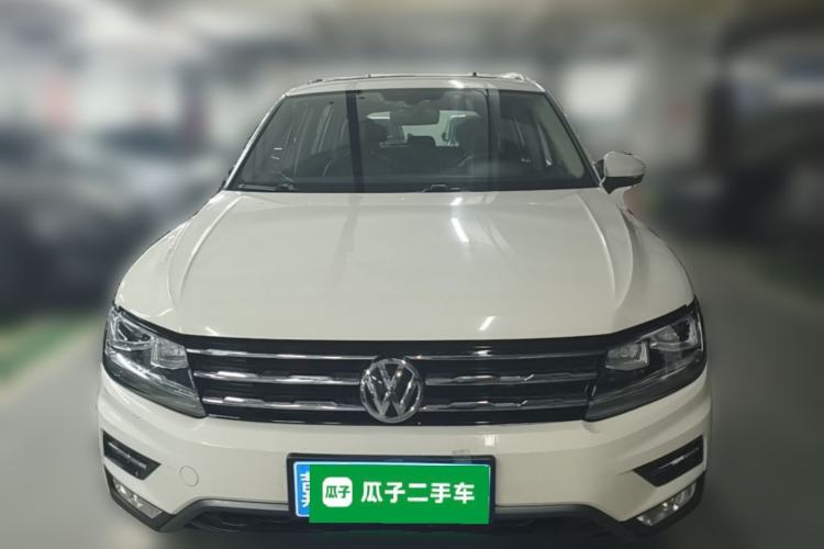 Used Volkswagen Tiguan L 2017 330TSI Automatic Two-Wheel Drive Luxury Edition Front