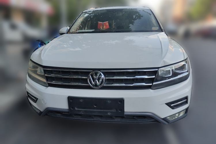 Used Volkswagen Tiguan L 2017 330TSI Automatic Two-Wheel Drive Luxury Edition Front