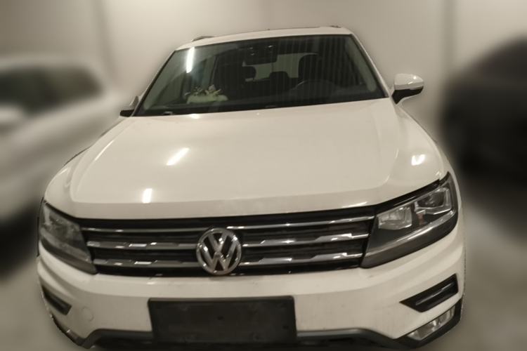 Used Volkswagen Tiguan L 2017 330TSI Automatic Two-Wheel Drive Luxury Edition Front