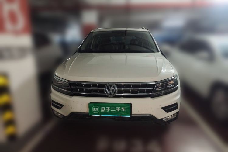 Used Volkswagen Tiguan L 2017 380TSI Automatic All-Wheel-Drive Luxury Edition Front