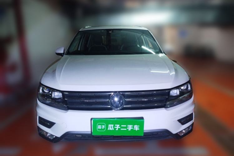 Used Volkswagen Tiguan L 2017 330TSI Automatic Two-Wheel Drive Luxury Edition Front
