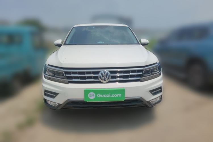 Used Volkswagen Tiguan L 2017 380TSI Automatic All-Wheel-Drive Luxury Edition Front