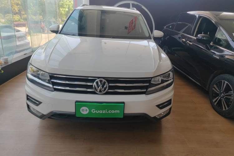 Used Volkswagen Tiguan L 2017 330TSI Automatic Two-Wheel Drive Comfort Edition Front