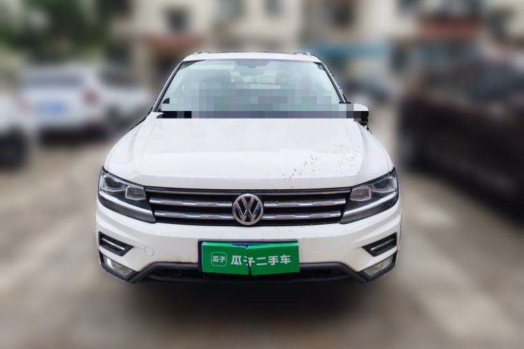 Used Volkswagen Tiguan L 2017 330TSI Automatic Two-Wheel Drive Luxury Edition Front