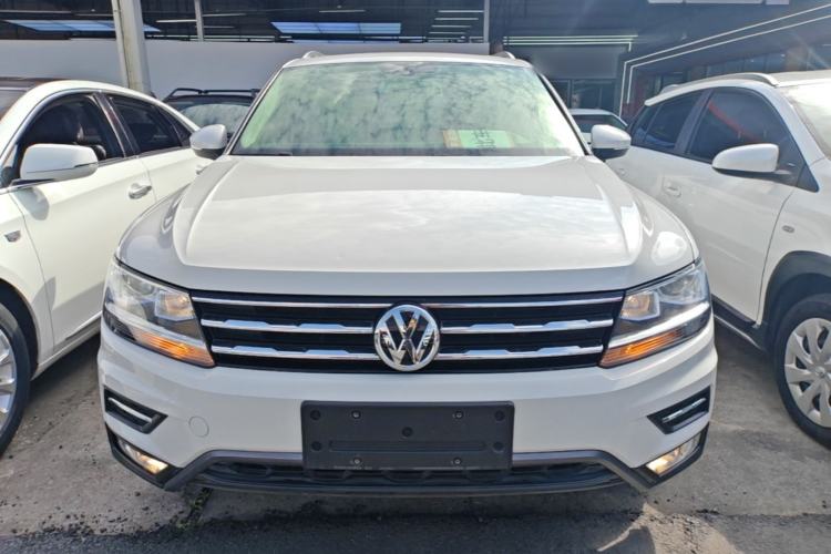Used Volkswagen Tiguan L 2017 330TSI Automatic Two-Wheel Drive Luxury Edition Front