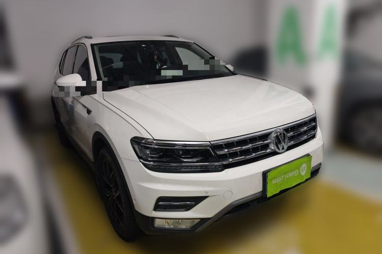 Used Volkswagen Tiguan L 2017 330TSI Automatic Two-Wheel Drive Flagship Edition Front Right 45 Deg