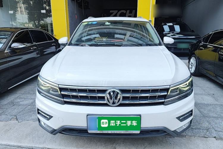 Used Volkswagen Tiguan L 2017 380TSI Automatic All-Wheel-Drive Luxury Edition Front