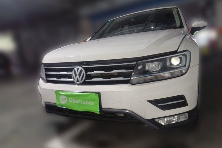 Used Volkswagen Tiguan L 2017 330TSI Automatic Two-Wheel Drive Luxury Edition Front