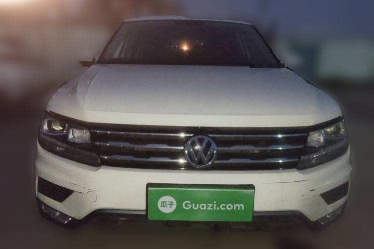 Used Volkswagen Tiguan L 2017 330TSI Automatic Two-Wheel Drive Luxury Edition Front