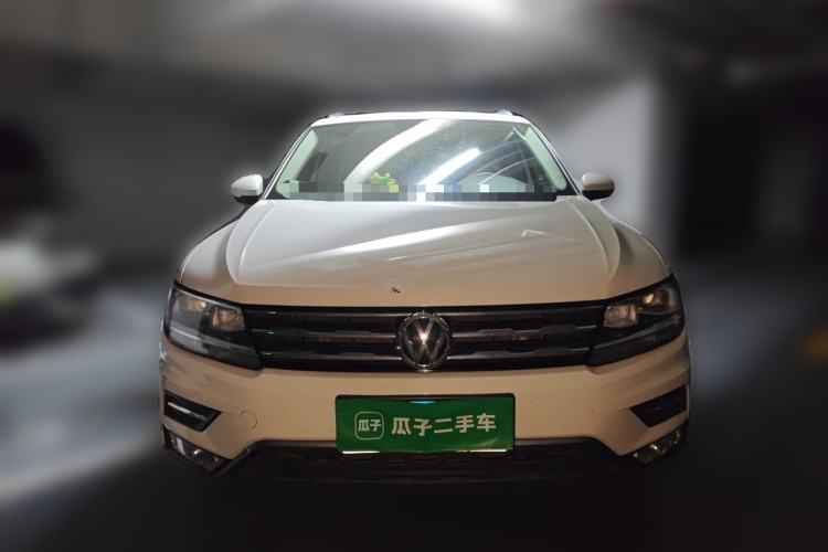Used Volkswagen Tiguan L 2017 330TSI Automatic Two-Wheel Drive Luxury Edition Front
