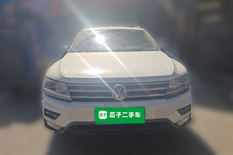 Used Volkswagen Tiguan L 2017 330TSI Automatic Two-Wheel Drive Luxury Edition Front