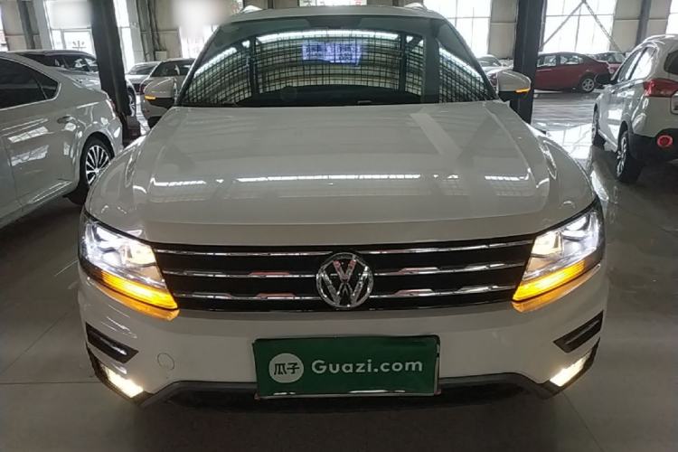 Used Volkswagen Tiguan L 2017 330TSI Automatic Two-Wheel Drive Luxury Edition Front