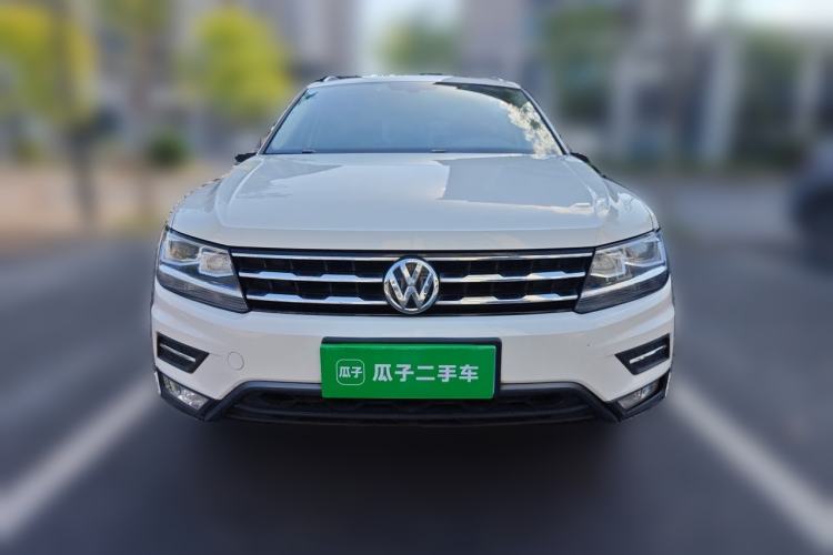 Used Volkswagen Tiguan L 2017 330TSI Automatic Two-Wheel Drive Luxury Edition Front