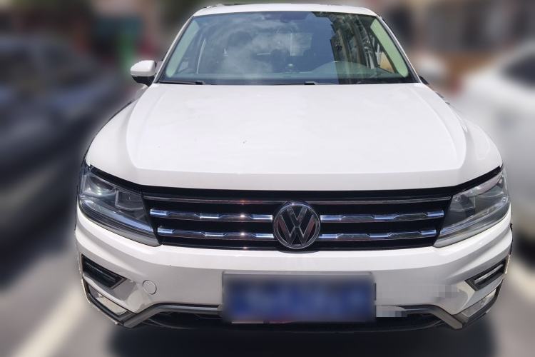 Used Volkswagen Tiguan L 2017 330TSI Automatic Two-Wheel Drive Luxury Edition Front