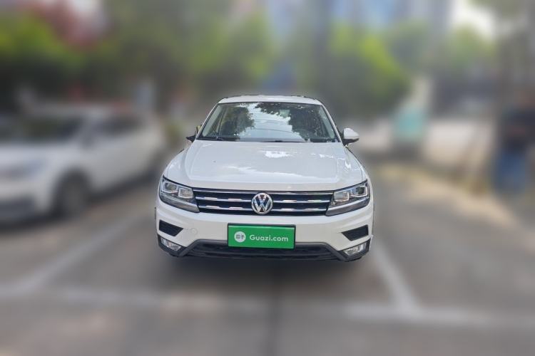 Used Volkswagen Tiguan L 2017 330TSI Automatic Two-Wheel Drive Luxury Edition Front