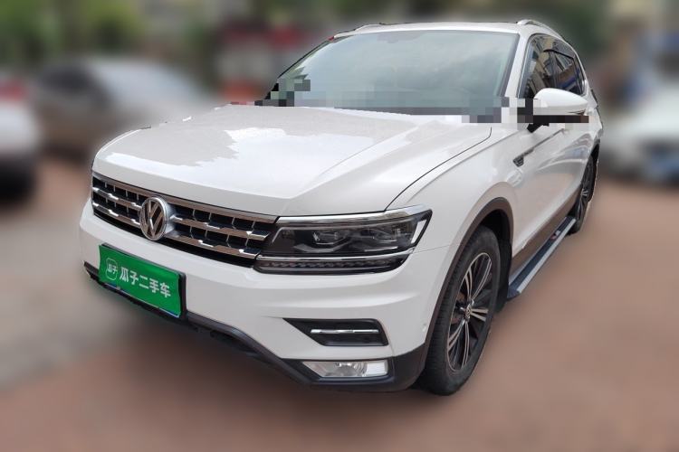 Used Volkswagen Tiguan L 2017 330TSI Automatic Two-Wheel Drive Flagship Edition Guazi used car, China used car export, Used car for sale, Used  cars, Cheapest cars for sale