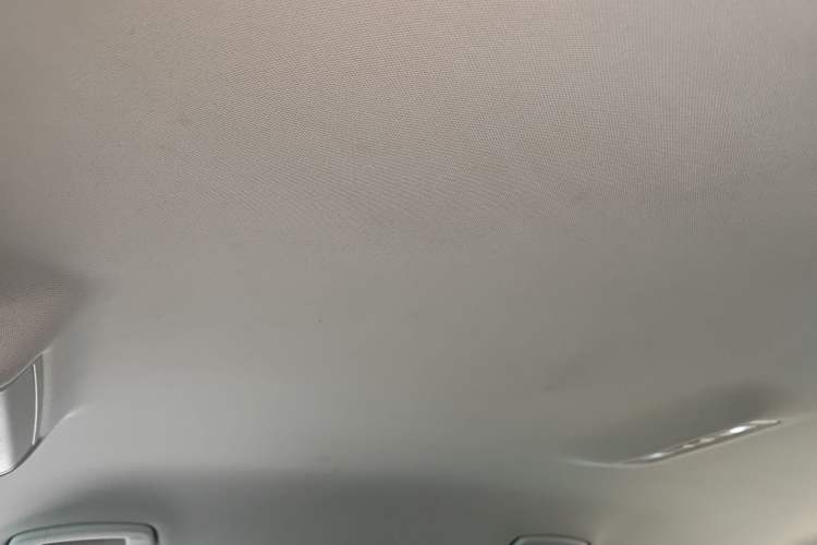 Used Volkswagen Tiguan L 2017 330TSI Automatic Two-Wheel Drive Comfort Edition Headliner