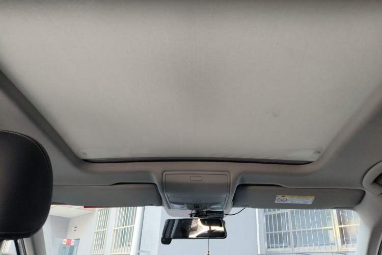 Used Volkswagen Tiguan L 2017 330TSI Automatic Two-Wheel Drive Flagship Edition Headliner