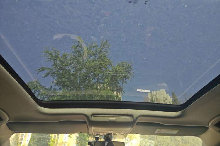 Used Volkswagen Tiguan L 2017 330TSI Automatic Two-Wheel Drive Luxury Edition Headliner