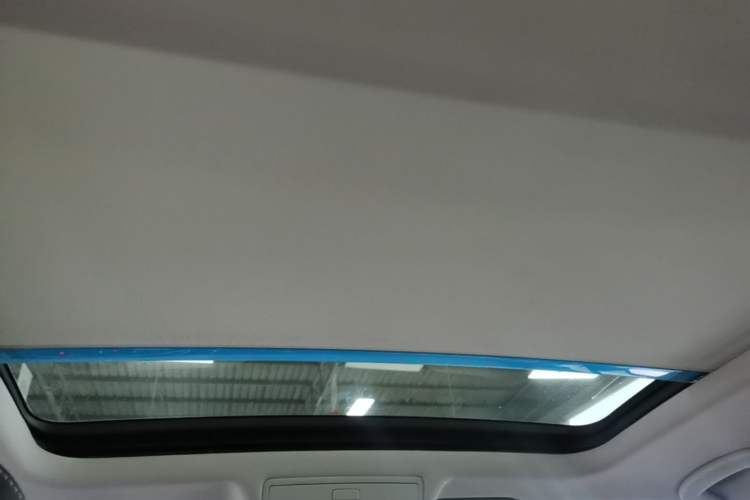 Used Volkswagen Tiguan L 2017 380TSI Automatic All-Wheel-Drive Luxury Edition Headliner